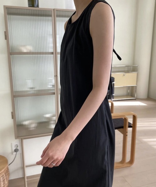 ketty cherie（ケティシェリー）の「バックリボンノースリーブワンピース≪洗濯機で洗える≫（ワンピース・レディース・ブラック・M）」の18枚目の写真