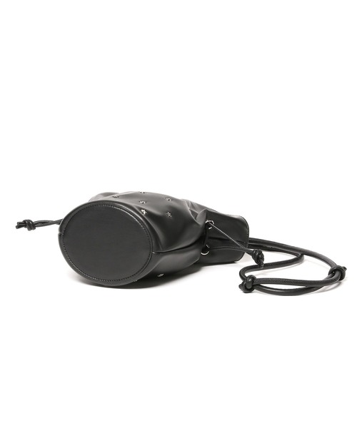 BAYFLOW（ベイフロー）の「[マグホック付き]スタッズ巾着ショルダー（ショルダーバッグ・レディース・シルバー/ブロンズ/ブラック・FREE）」の11枚目の写真