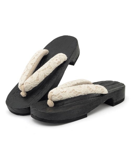 SOUBIEN（ソウビエン）の「下駄 レディース レース 浴衣向け 夏 桐下駄 右近型 和装小物（和装小物・レディース・グリーン系その他/ベージュ系その他/ホワイト系その他/グレー系その他/クリーム・FREE）」の5枚目の写真
