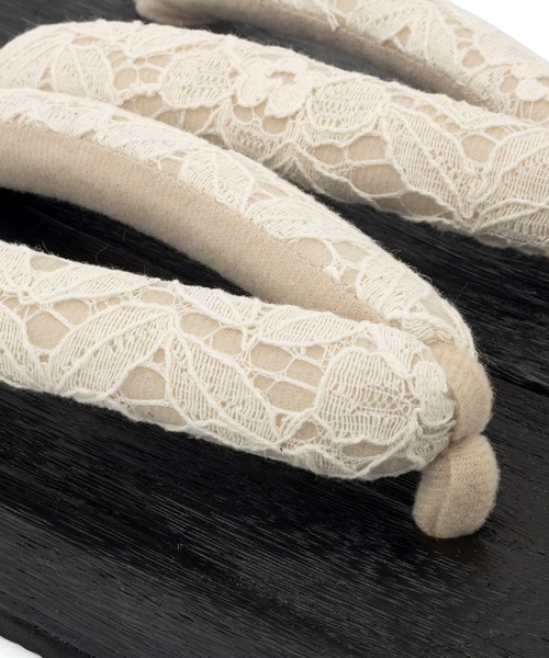 SOUBIEN（ソウビエン）の「下駄 レディース レース 浴衣向け 夏 桐下駄 右近型 和装小物（和装小物・レディース・グリーン系その他/ベージュ系その他/ホワイト系その他/グレー系その他/クリーム・FREE）」の15枚目の写真