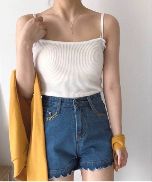 AMELY(エミリー)の「リブキャミソール(キャミソール・レディース・ホワイト/ブラック/ベージュ/ブルー/ピンク・フリー)」の2枚目の写真