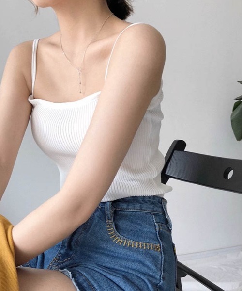 AMELY(エミリー)の「リブキャミソール(キャミソール・レディース・ホワイト/ブラック/ベージュ/ブルー/ピンク・フリー)」の8枚目の写真