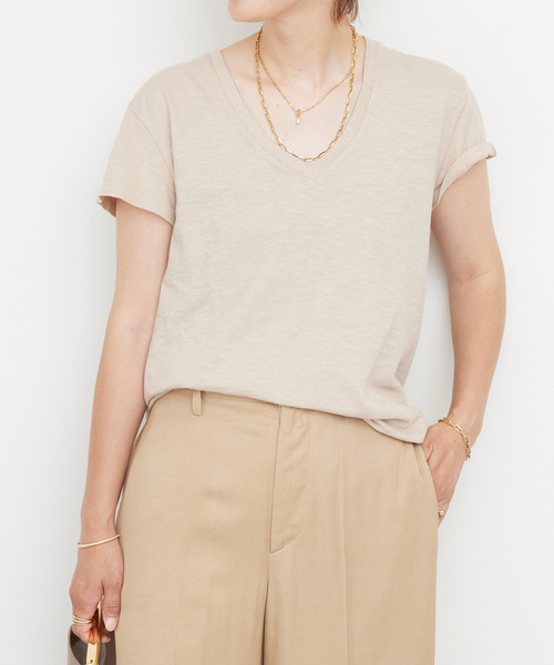 CALUX（キャラクス）の「【CALUX/キャラクス】Vネック Tシャツ（Tシャツ/カットソー・レディース・ブラウン系その他/ホワイト/ベージュ・FREE）」の6枚目の写真