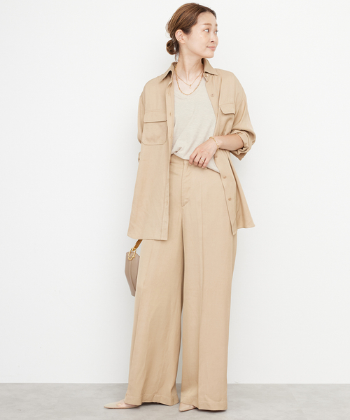 CALUX（キャラクス）の「【CALUX/キャラクス】Vネック Tシャツ（Tシャツ/カットソー・レディース・ブラウン系その他/ホワイト/ベージュ・FREE）」の13枚目の写真