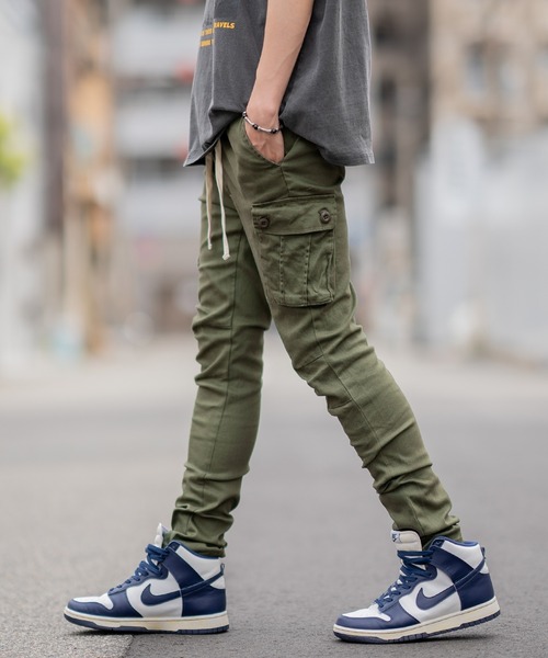 SIDEWAY STANCE（サイドウェイスタンス）の「【SIDEWAY STANCE】スリム テーパード カーゴパンツ（カーゴパンツ・メンズ・カーキ/ブラック・SMALL/MEDIUM/LARGE/X-LARGE）」の4枚目の写真