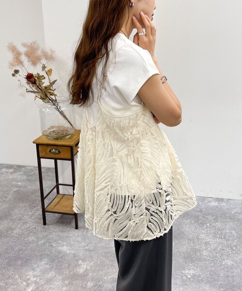 fredy emue（フレディエミュ）の「チュールバテンレースキャミビスチェ