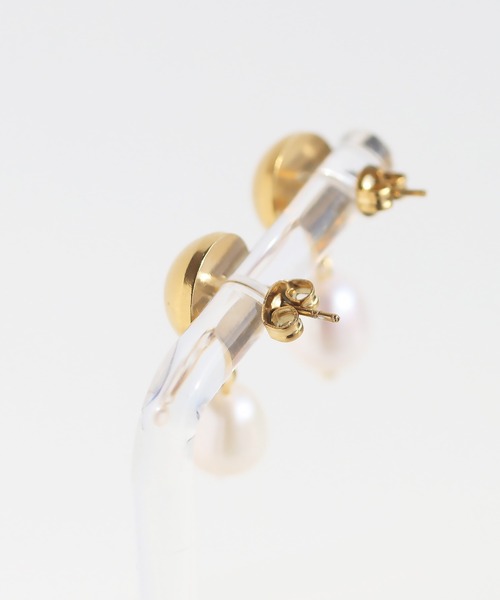 abaskdesign(アバスクデザイン)の「金属アレルギー対応 淡水パールピアス(ピアス(両耳用)・レディース・ゴールド・FREE)」の9枚目の写真