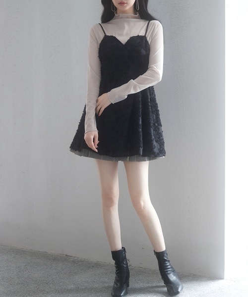 SAISON DE PAPILLON(セゾンドパピヨン)の「フラワーモチーフキャミトップス(キャミソール・レディース・グレー/ブラック・M/L)」の11枚目の写真