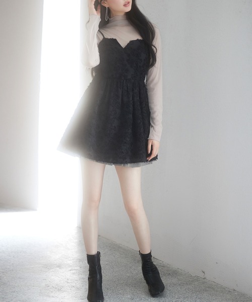 SAISON DE PAPILLON(セゾンドパピヨン)の「フラワーモチーフキャミトップス(キャミソール・レディース・グレー/ブラック・M/L)」の10枚目の写真