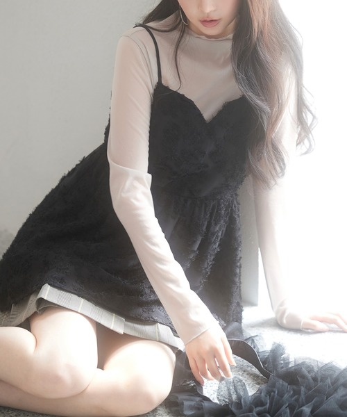 SAISON DE PAPILLON(セゾンドパピヨン)の「フラワーモチーフキャミトップス(キャミソール・レディース・グレー/ブラック・M/L)」の9枚目の写真