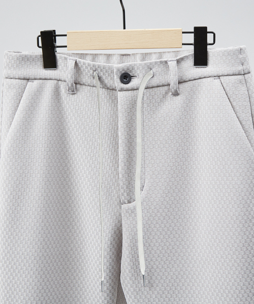 ABAHOUSE GRAY（アバハウスグレイ）の「【MASCHILE】セットアップ対応/チェック リンクス ニット パンツ（その他パンツ・メンズ・グレイッシュベージュ/ブラック/ネイビー・46/48/50）」の8枚目の写真
