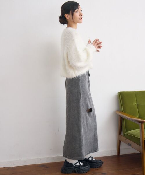 RETRO GIRL(レトロガール)の「ダメージ裏毛SK(スカート・レディース・ホワイト系その他/ダークグリーン/チャコールグレー・FREE)」の15枚目の写真