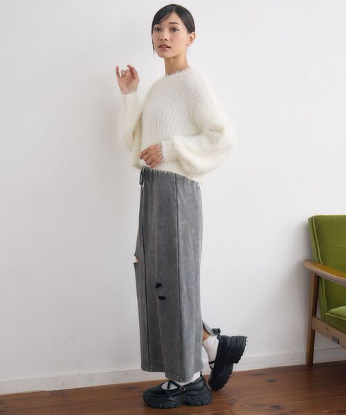 RETRO GIRL(レトロガール)の「ダメージ裏毛SK(スカート・レディース・ホワイト系その他/ダークグリーン/チャコールグレー・FREE)」の16枚目の写真