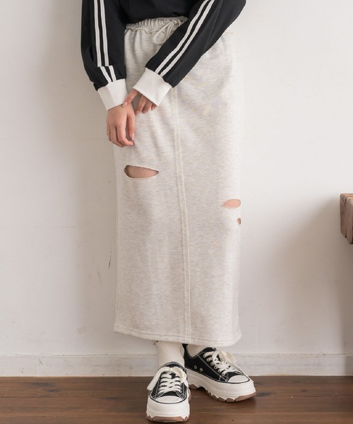 RETRO GIRL(レトロガール)の「ダメージ裏毛SK(スカート・レディース・ホワイト系その他/ダークグリーン/チャコールグレー・FREE)」の1枚目の写真