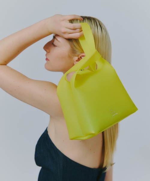 THE ART OF CARRYING(ジアートオブキャリング)の「【THE ART OF CARRYING】MARKET mini(ハンドバッグ・レディース・レッド/グリーン/ホワイト/ブラック/イエロー/パープル/ワイン・FREE)」の5枚目の写真