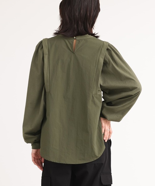 n'OrLABEL(ノアールレーベル)の「ナイロン異素材カットソー(Tシャツ/カットソー・レディース・グレイッシュベージュ/ブラック/カーキ・2/1)」の20枚目の写真