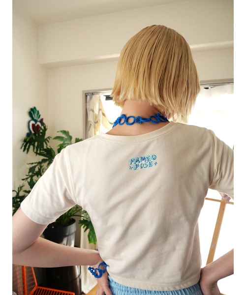 PAMEO POSE（パメオポーズ）の「【YUUKI】Lots of stickers Mini Tee（Tシャツ/カットソー・レディース・ブラック/アイボリー・FREE）」の7枚目の写真