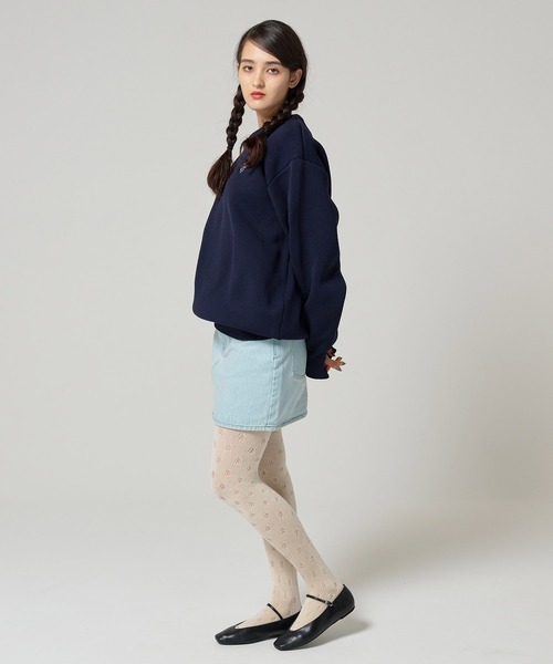 TINA：JOJUN（ティーナジョジュン）の「ユニセックス エンブレム刺繍ニット TINA：JOJUN（ニット/セーター・レディース・ブルーグレー/クリーム/ネイビー・M）」の12枚目の写真