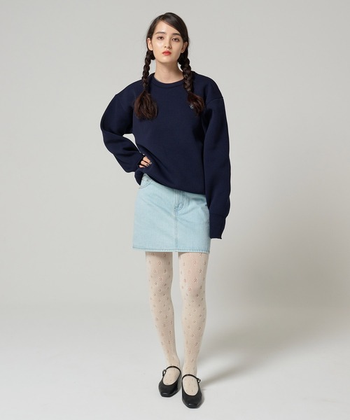 TINA：JOJUN（ティーナジョジュン）の「ユニセックス エンブレム刺繍ニット TINA：JOJUN（ニット/セーター・レディース・ブルーグレー/クリーム/ネイビー・M）」の14枚目の写真