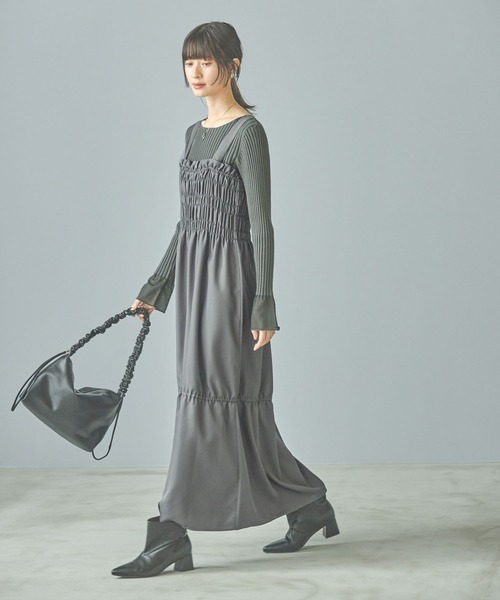 LAKOLE(ラコレ)の「シャーリングワンピース / 149912(ワンピース・レディース・グレー/ブラウン/ブラック・FREE)」の22枚目の写真