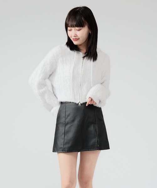 Chick（チック）の「Shaggy Zip Parka / ケーブル編み風 ダブルジップシャギーパーカー（パーカー・レディース・ブラック/ベージュ/グレー/ホワイト・FREE）」の13枚目の写真