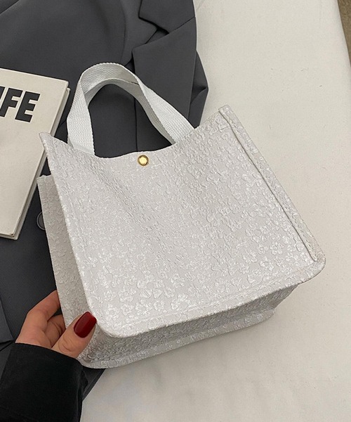 Mignonjour（ミニョンジュール）の「Mignonjour/フラワーミニトートバッグ M2579（トートバッグ・レディース・ホワイト/ベージュ/ブラック/ブルー・FREE）」の5枚目の写真