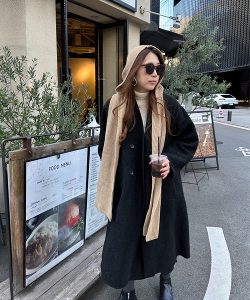 StyleSea(スタイルシー)の「フードマフラーバラクラバ(マフラー・レディース・ホワイト×ブラック/アイボリー/ベージュ×ブラック/ブラック/ベージュ/グレー/レッド・FREE)」の1枚目の写真