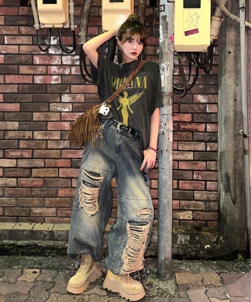 KsG（ケーエスジー）の「ダメージバギーデニムパンツ（デニムパンツ・レディース・ブルー/ブラック・SMALL/MEDIUM/LARGE/X-LARGE）」の17枚目の写真