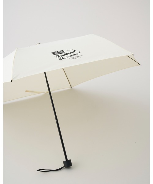 Traditional Weatherwear（トラディショナルウェザーウェア）の「LIGHT WEIGHT UMBRELLA（折りたたみ傘・レディース・ブラウン/ネイビー系/ブラック/グリーン系その他/ホワイト/ベージュ系・F）」の7枚目の写真