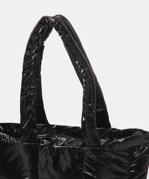 FOREVER 21（フォーエバー トゥエンティーワン）の「キルティングトートバッグ（ハンドバッグ・レディース・オフホワイト/ブラック・FREE）」の13枚目の写真