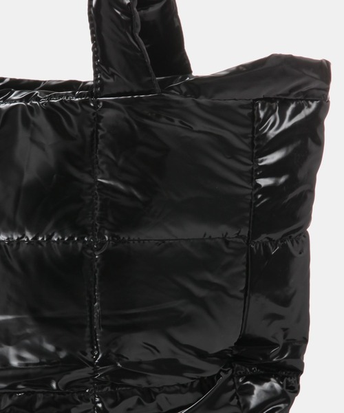 FOREVER 21（フォーエバー トゥエンティーワン）の「キルティングトートバッグ（ハンドバッグ・レディース・オフホワイト/ブラック・FREE）」の11枚目の写真