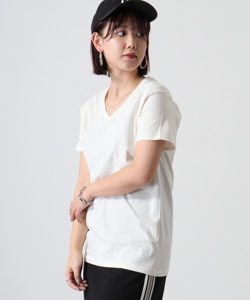 TRUSS（トラス）の「TRUSS ｽﾘﾑﾌｨｯﾄVﾈｯｸTｼｬﾂ（Tシャツ/カットソー・メンズ・ブラック/ヘザーグレー/ホワイト/イエロー/ネイビー/スカイブルー/ピンク/オフホワイト・S/L/XL/XS/M）」の12枚目の写真