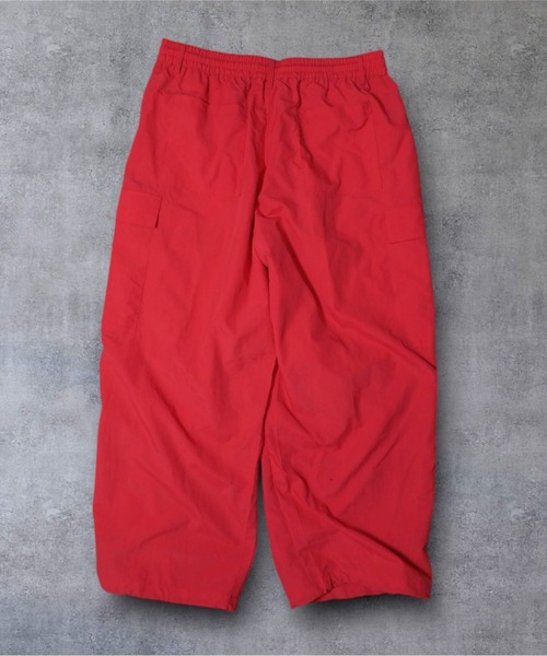ATMARK（アットマーク）の「《フリーサイズ　/　UNISEX　》ワンポイント　グラフィティロゴ　ナイロン　カーゴパンツ（カーゴパンツ・メンズ・ホワイト/レッド/ブラック/カーキ/ブルー・FREE）」の19枚目の写真