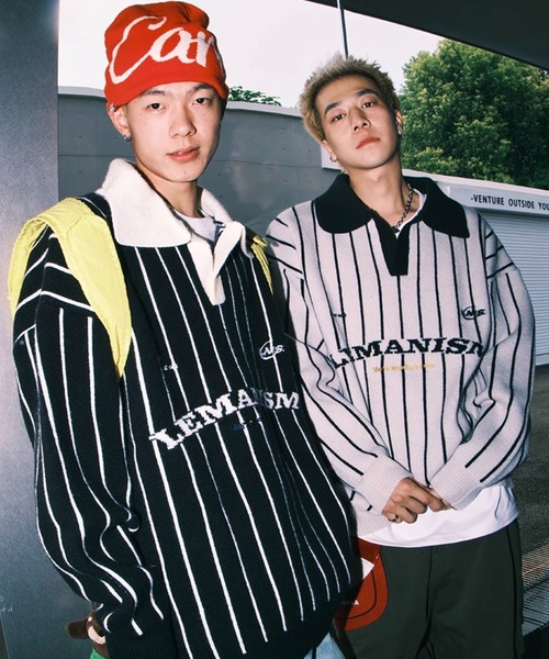 WESTBOY（ウエストボーイ）の「オーバーサイズ ストライプ ポロセーター WO25S2TP02【WB ORIGINALS】（ニット/セーター・メンズ・グレー/ブラック・XL/L/M）」の2枚目の写真