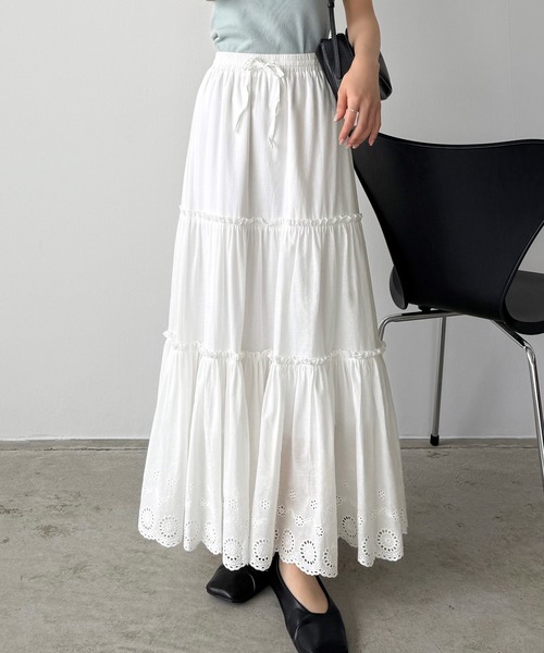 callautia(カラウティア)の「スカラップレースティアードスカート(スカート・レディース・ブラック/ホワイト・LARGE/MEDIUM/SMALL)」の3枚目の写真