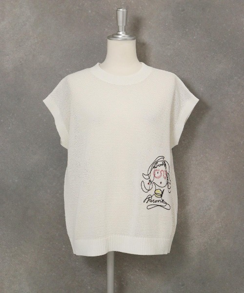STUDIO PICONE(スタジオピッコーネ)の「透かし編み刺繍ニットベスト(ベスト・レディース・ホワイト/ライトグリーン/ライトパープル/ブラック・L/M)」の6枚目の写真