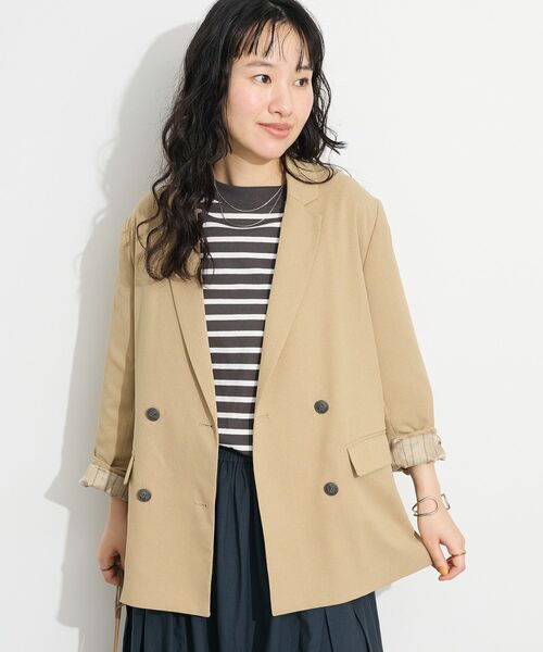 CRAFT STANDARD BOUTIQUE(クラフトスタンダードブティック)の「Wテーラードジャケット ◆(テーラードジャケット・レディース・グレイッシュベージュ/ダークグレー・FREE)」の2枚目の写真