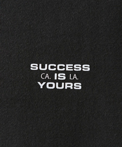 BAYFLOW（ベイフロー）の「[トレンドデザイン]ハーフジップスウェットプルオーバー（スウェット・メンズ・アイボリー/ブラック/グレー・MEDIUM/LARGE）」の18枚目の写真