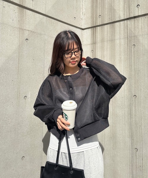 ISOOK（アイスー）の「【ISOOK / アイスー】シアーダンボール2wayカーディガン / シアートップス シースルー プルオーバー 羽織り ミドル丈 長袖 クルーネック 冷房対策 白 黒 アイボリー ブラック ZOZOTOWN限定（カーディガン/ボレロ・レディース・ブラック/アイボリー・FREE）」の11枚目の写真