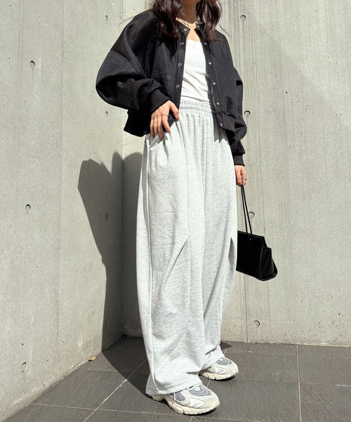 ISOOK（アイスー）の「【ISOOK / アイスー】シアーダンボール2wayカーディガン / シアートップス シースルー プルオーバー 羽織り ミドル丈 長袖 クルーネック 冷房対策 白 黒 アイボリー ブラック ZOZOTOWN限定（カーディガン/ボレロ・レディース・ブラック/アイボリー・FREE）」の15枚目の写真