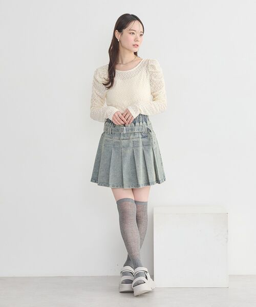 earth music&ecology(アースミュージックアンドエコロジー)の「ギャザーショルダーカットレースプルオーバー(Tシャツ/カットソー・レディース・ピンク/ブラック/アイボリー・FREE)」の10枚目の写真