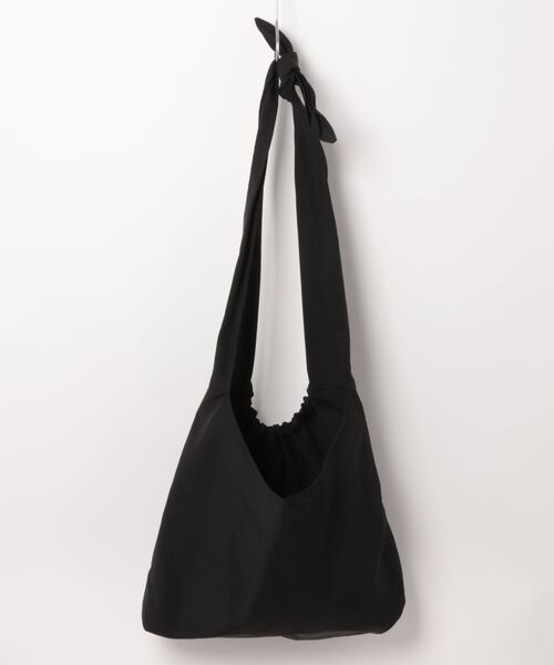 ANGLAN（アングラン）の「ANG-Bundle String Hobo Bag（ショルダーバッグ・メンズ・ブラック・FREE）」の2枚目の写真