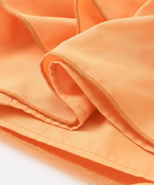 KBF(ケイビーエフ)の「マルチWAYクロスフリルブラウス(シャツ/ブラウス・レディース・アイボリー/ブラック/オレンジ・ONE)」の10枚目の写真