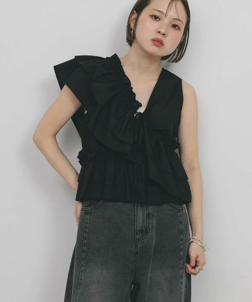 KBF(ケイビーエフ)の「マルチWAYクロスフリルブラウス(シャツ/ブラウス・レディース・アイボリー/ブラック/オレンジ・ONE)」の14枚目の写真