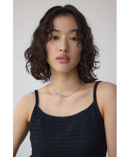 AZUL by moussy(アズールバイマウジー)の「ヘンケイリブキャミソール(キャミソール・レディース・ベージュ/ブラック/オフホワイト・SMALL/MEDIUM)」の14枚目の写真
