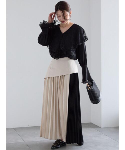 Te chichi(テチチ)の「アシンメトリープリーツコンビスカート(スカート・レディース・オフホワイト/グレー・F)」の17枚目の写真