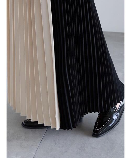 Te chichi(テチチ)の「アシンメトリープリーツコンビスカート(スカート・レディース・オフホワイト/グレー・F)」の10枚目の写真