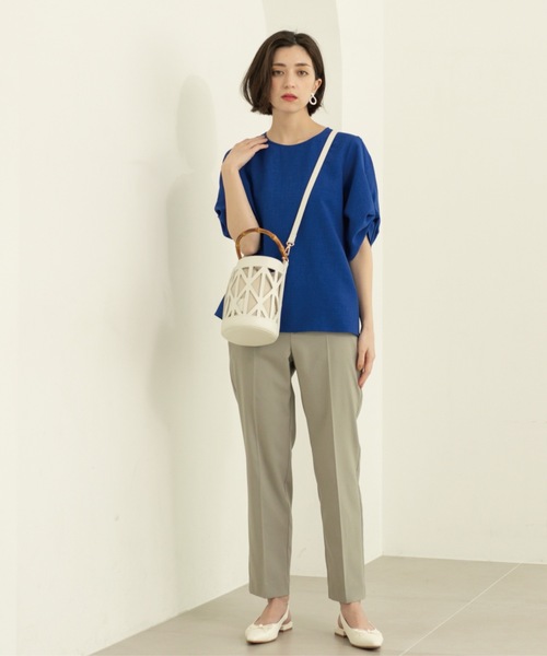 OPAQUE.CLIP（オペークドットクリップ）の「リネンライクタックスリーブブラウス【洗濯機洗い可/吸水速乾/接触冷感】（シャツ/ブラウス・レディース・アイボリー/ブラック/ブラウン系その他/ブルー・36/38/40/42）」の19枚目の写真