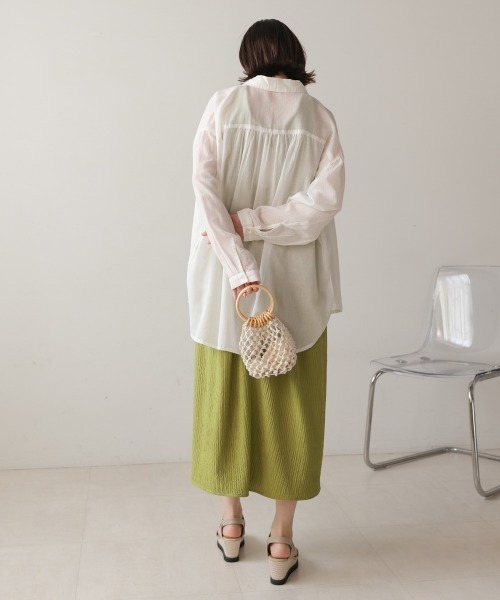 Bou Jeloud（ブージュルード）の「ボイルシンプルシャツ（シャツ/ブラウス・レディース・ブラック/オフホワイト/ラベンダー/ピンク・38）」の22枚目の写真