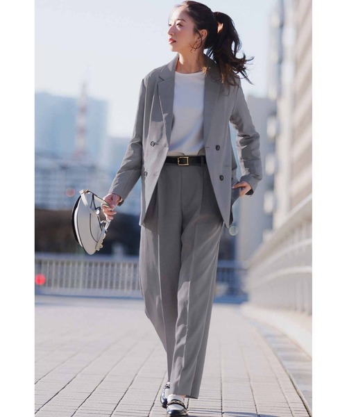 【美品】INED パンツスーツ グレー無地 上L下M L．グレー 【パンツスーツ上下セット】ジャケット・パンツ